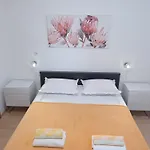 Mg Ravlic Apartament *