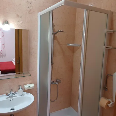 Mg Ravlic Apartman *