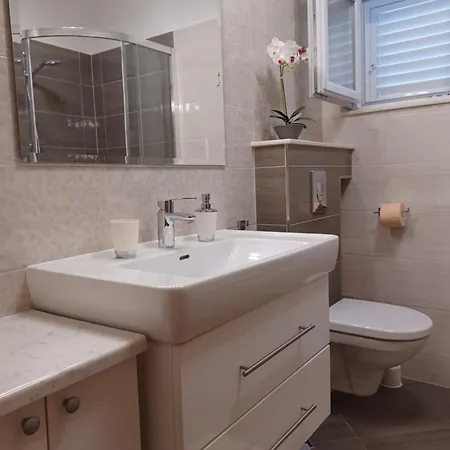 Mg Ravlic * Makarska