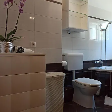 Mg Ravlic דירה *