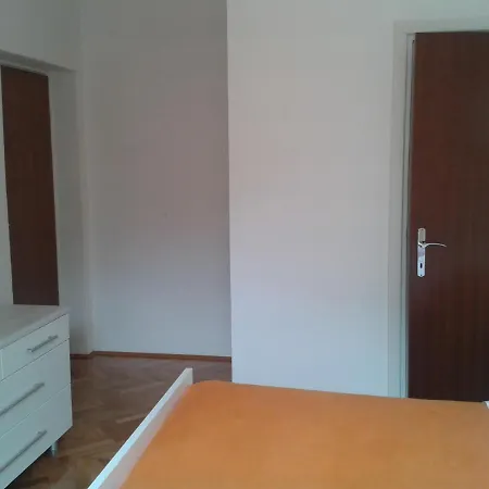 Mg Ravlic * מאקרסקה