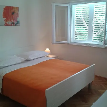 Mg Ravlic Daire Makarska